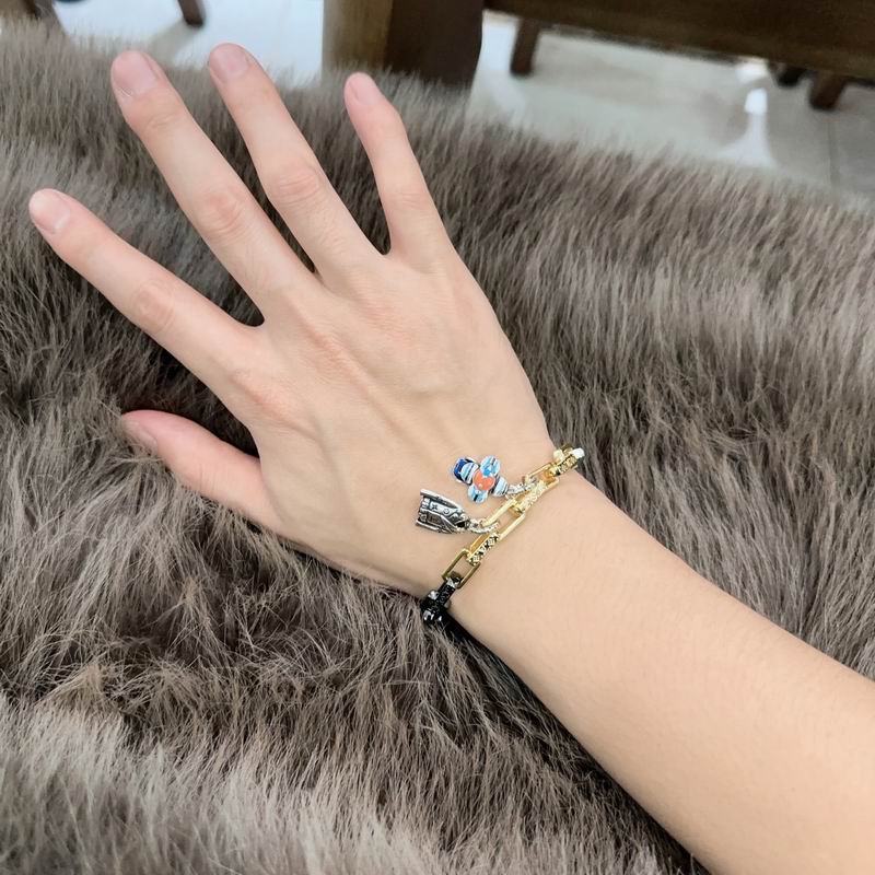 LV Bracelet  04yxs105 (4)