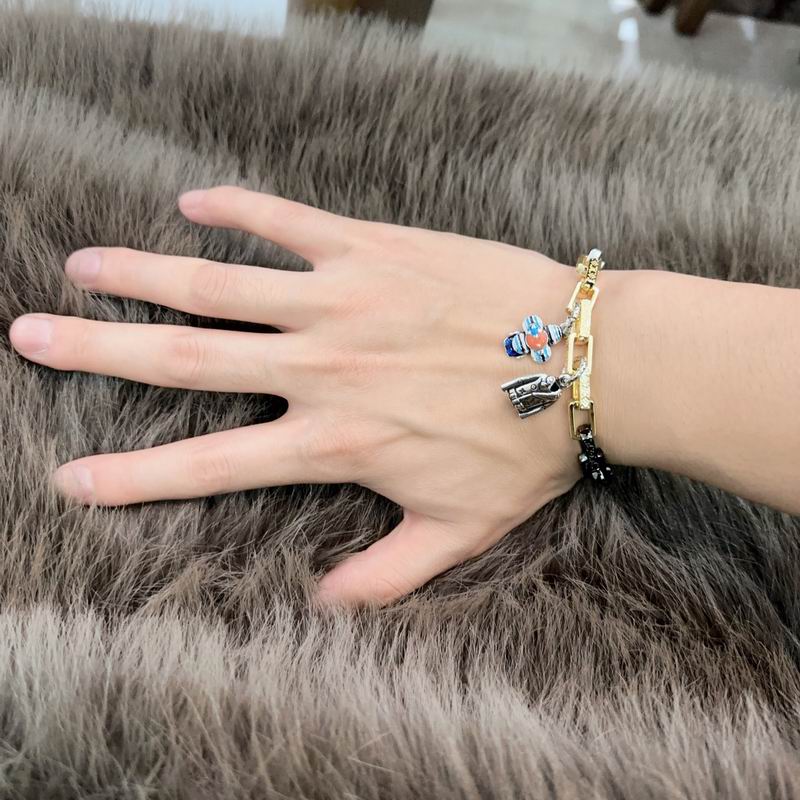 LV Bracelet  04yxs105 (7)