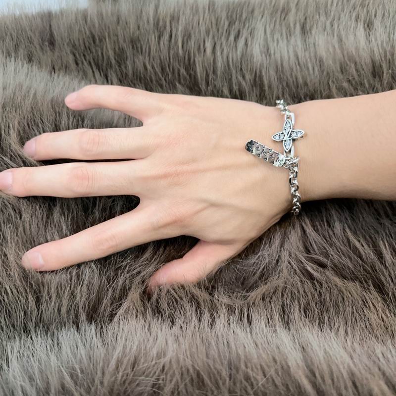 LV Bracelet  04yxs106 (7)