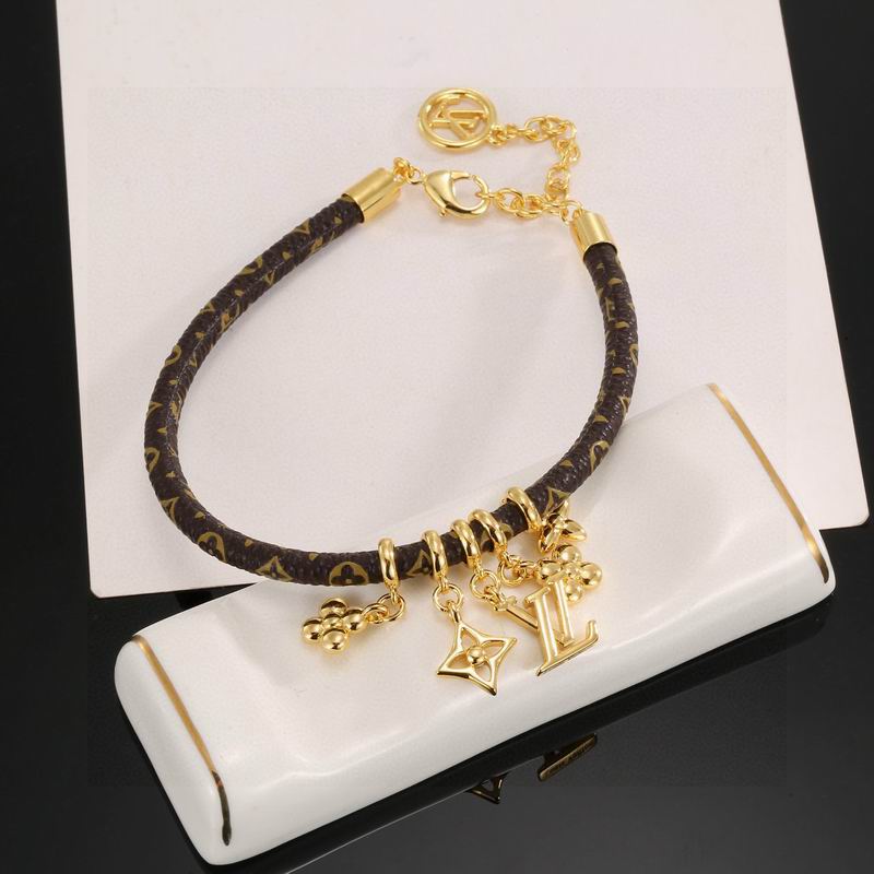 LV Bracelet  04yxs110 (6)