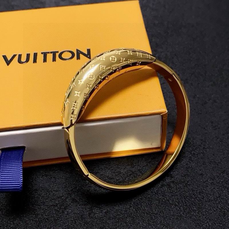 LV Bracelet  04yxs113 (5)