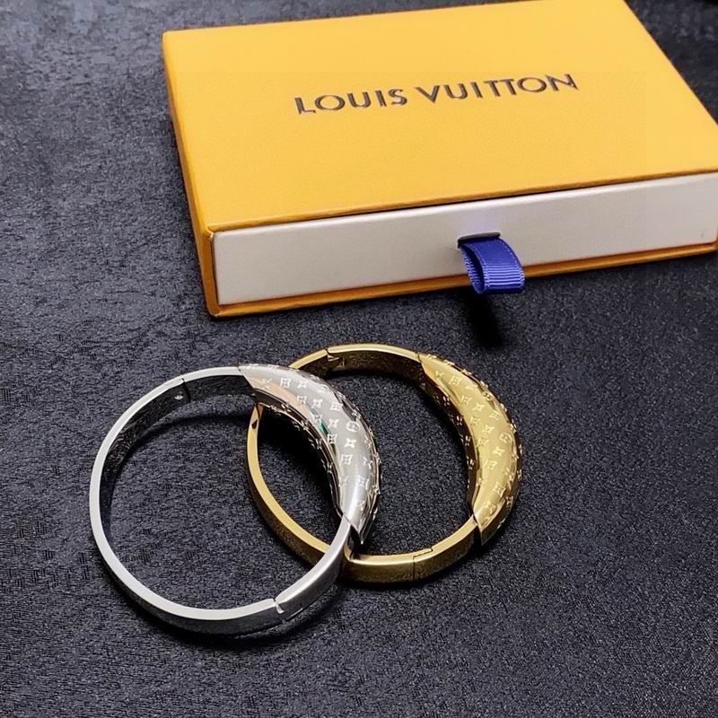 LV Bracelet  04yxs113 (9)