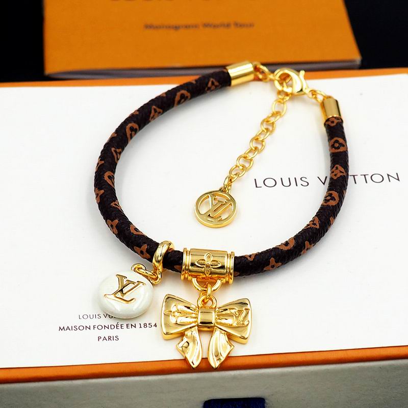 LV Bracelet  04yxs134 (3)