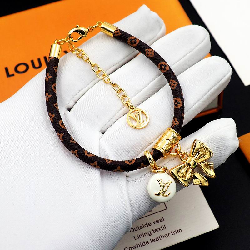 LV Bracelet  04yxs134 (4)
