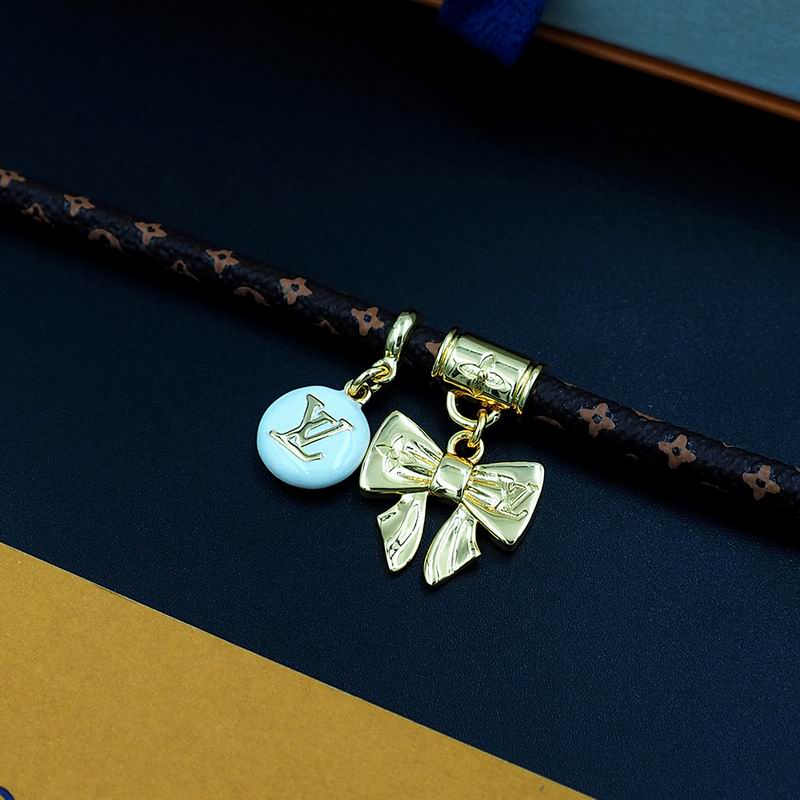 LV Bracelet  04yxs134 (9)