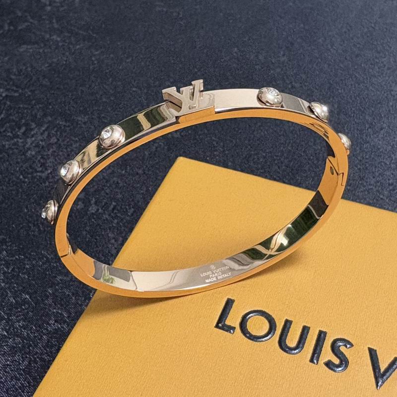 LV Bracelet  04yxs136 (5)