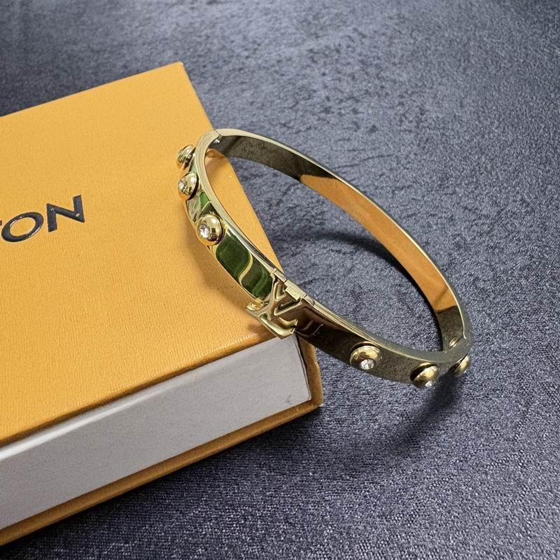 LV Bracelet  04yxs136 (6)