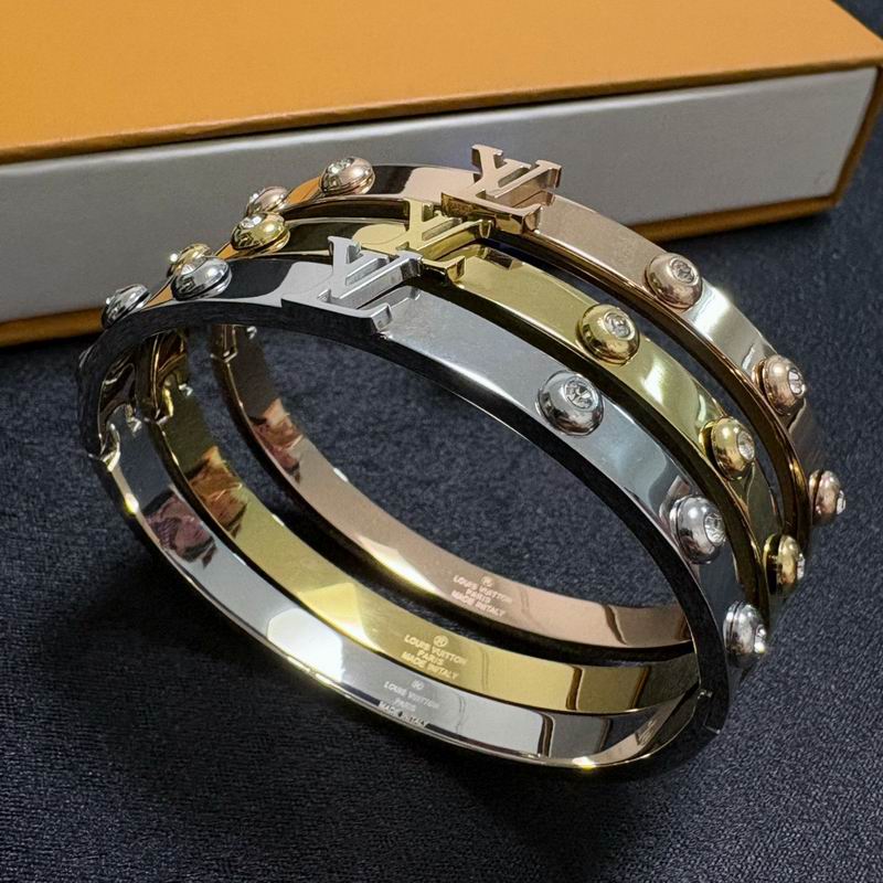 LV Bracelet  04yxs136 (9)