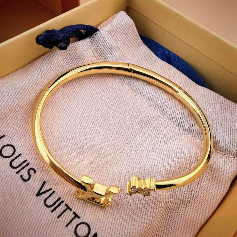 LV Bracelet  04yxs19 (7)