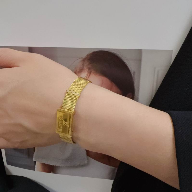 LV Bracelet  04yxs32 (4)