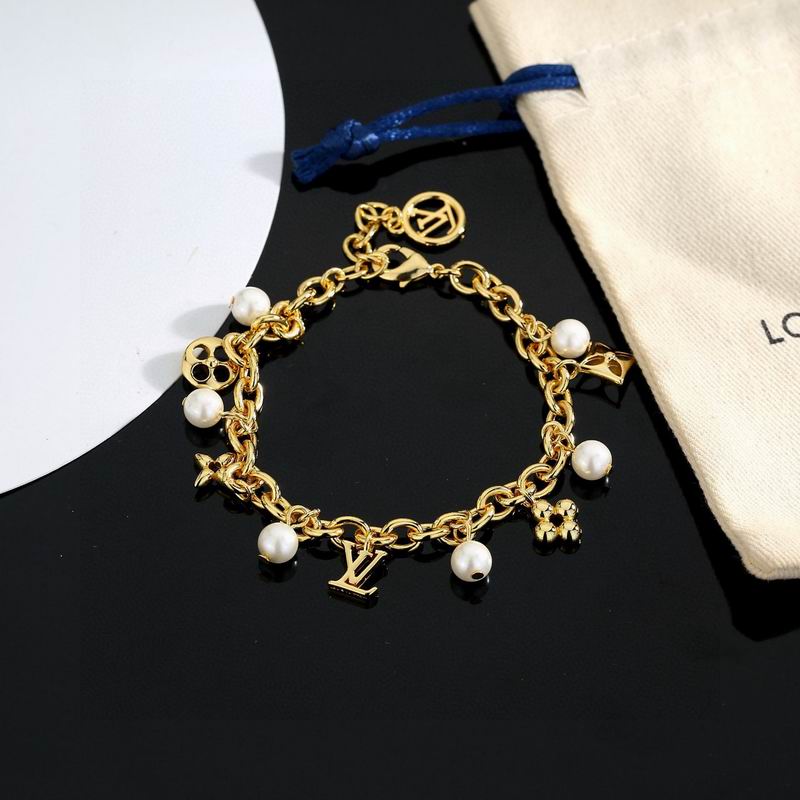 LV Bracelet  04yxs39 (4)