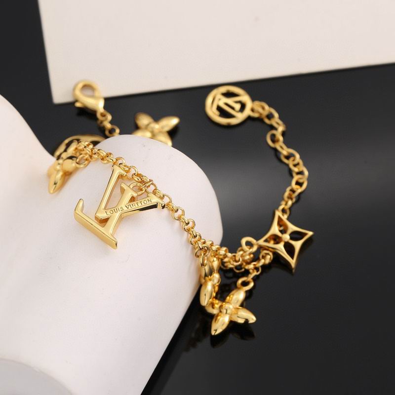 LV Bracelet  04yxs40 (6)
