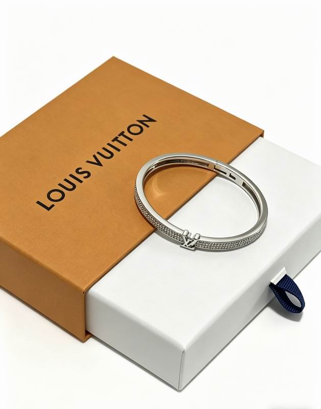 LV Bracelet  04yxs41 (13)