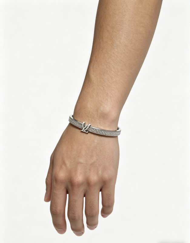 LV Bracelet  04yxs41 (14)