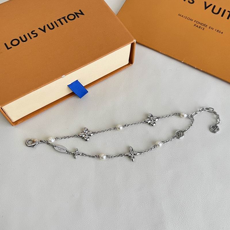 LV Bracelet  04yxs45 (6)
