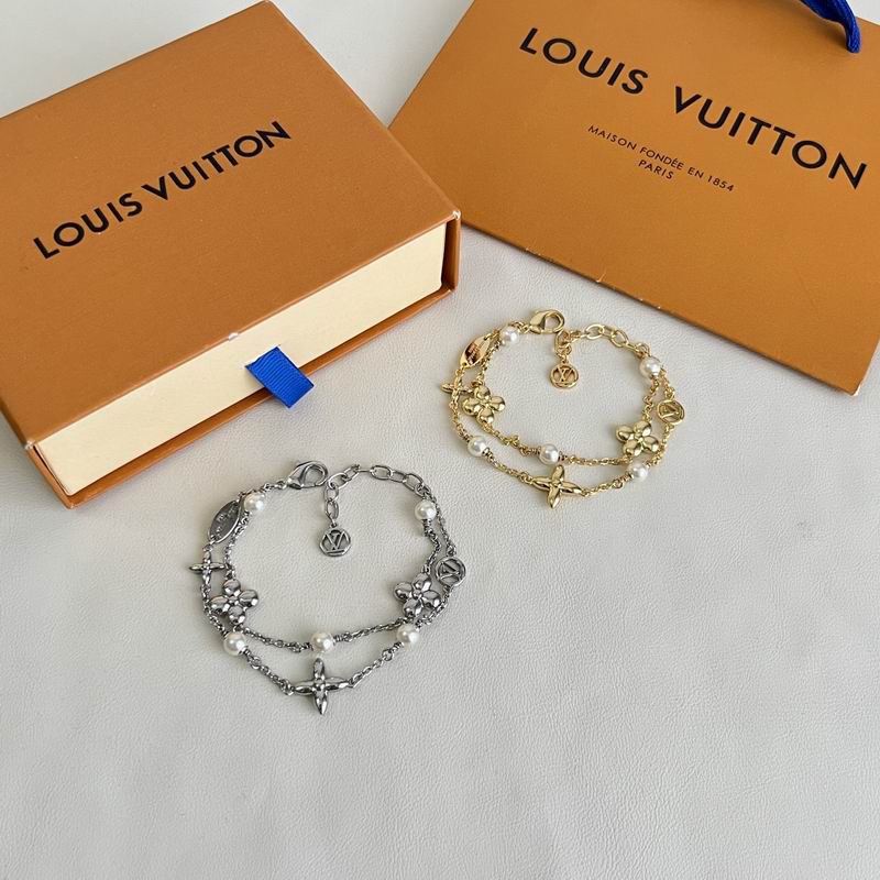 LV Bracelet  04yxs45 (9)