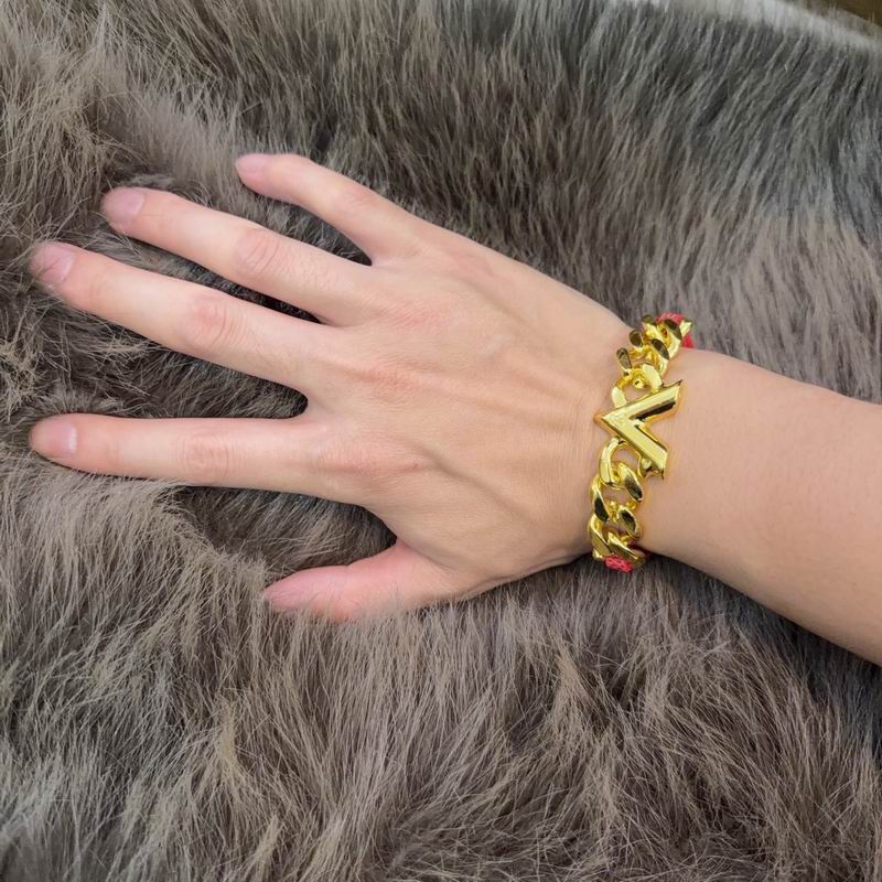 LV Bracelet  04yxs64 (7)