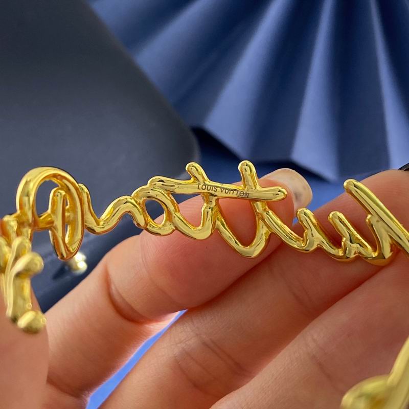 LV Bracelet  04yxs77 (6)