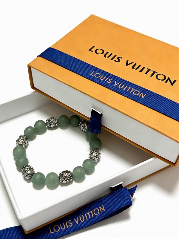 LV Bracelet  04yxs78 (2)