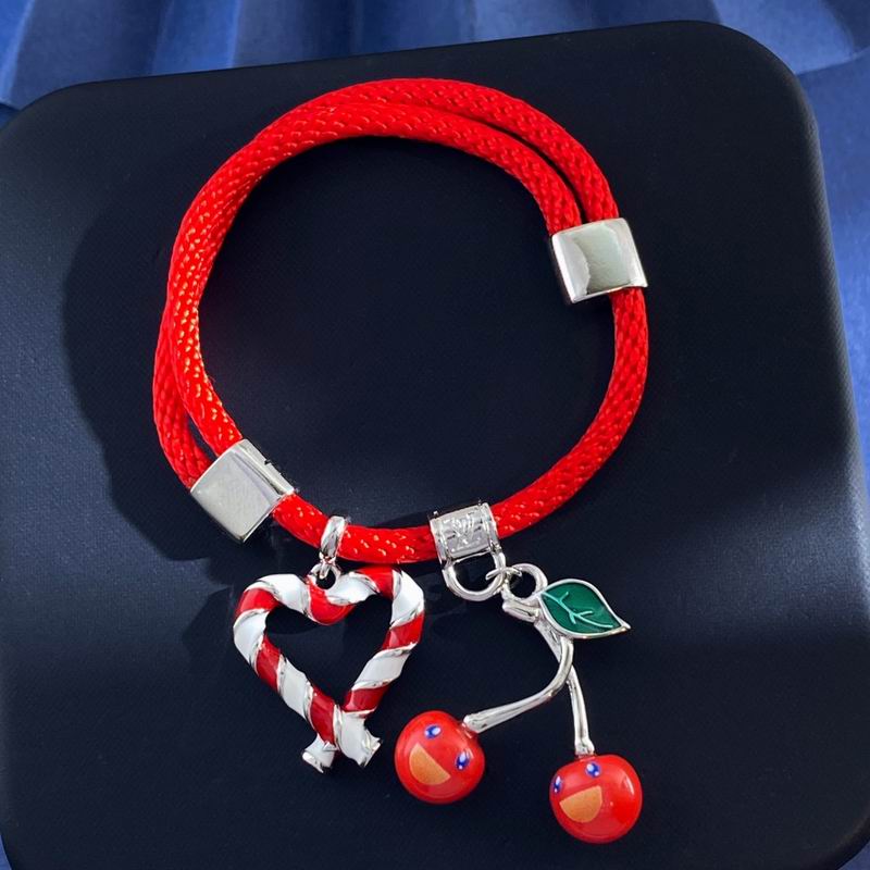 LV Bracelet  04yxs79 (4)