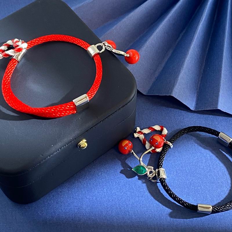 LV Bracelet  04yxs79 (6)