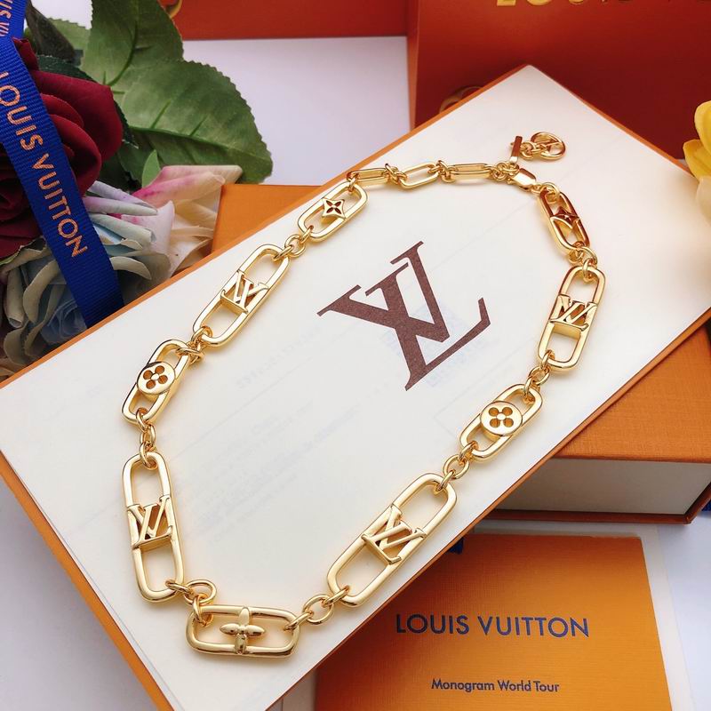 LV Bracelet  04yxs96 (5)