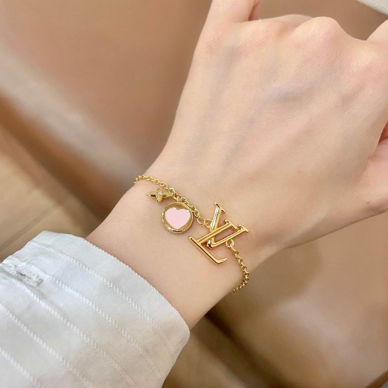 LV Bracelet  04yxs98 (3)