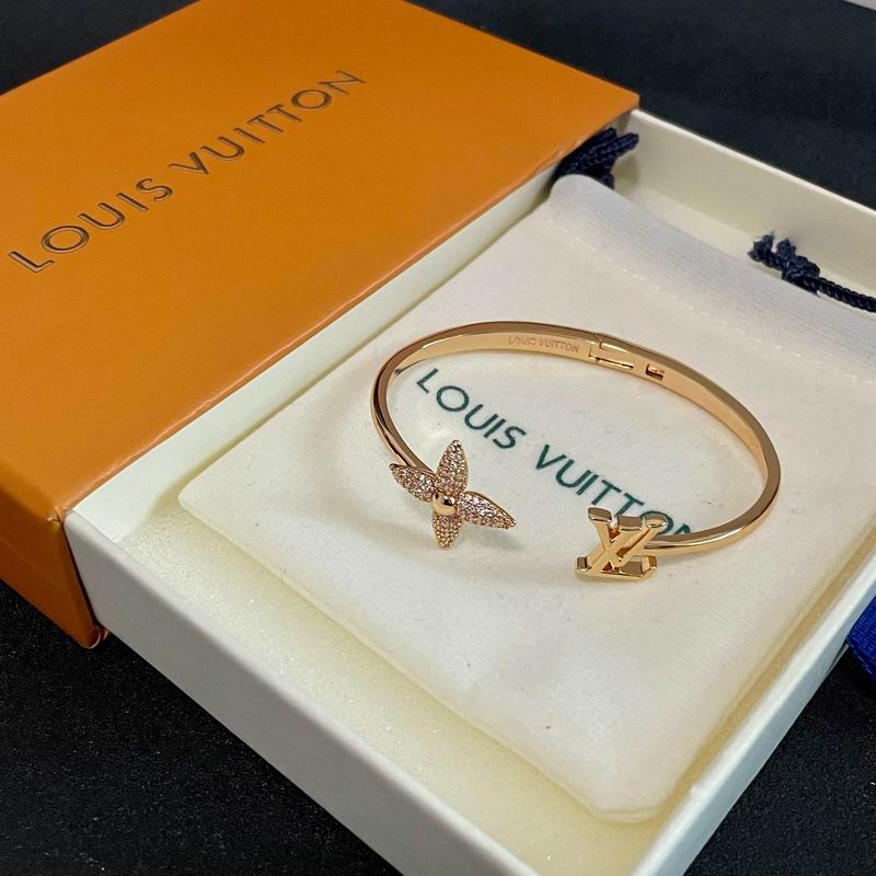 LV Bracelet  04yxs99 (13)