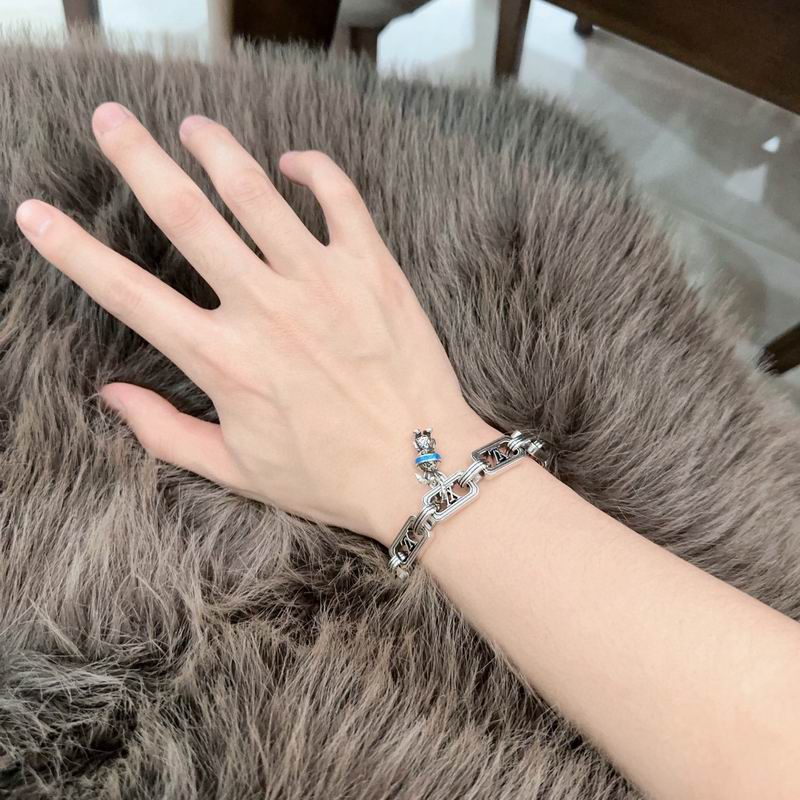 LV Bracelet  05yxs04 (7)