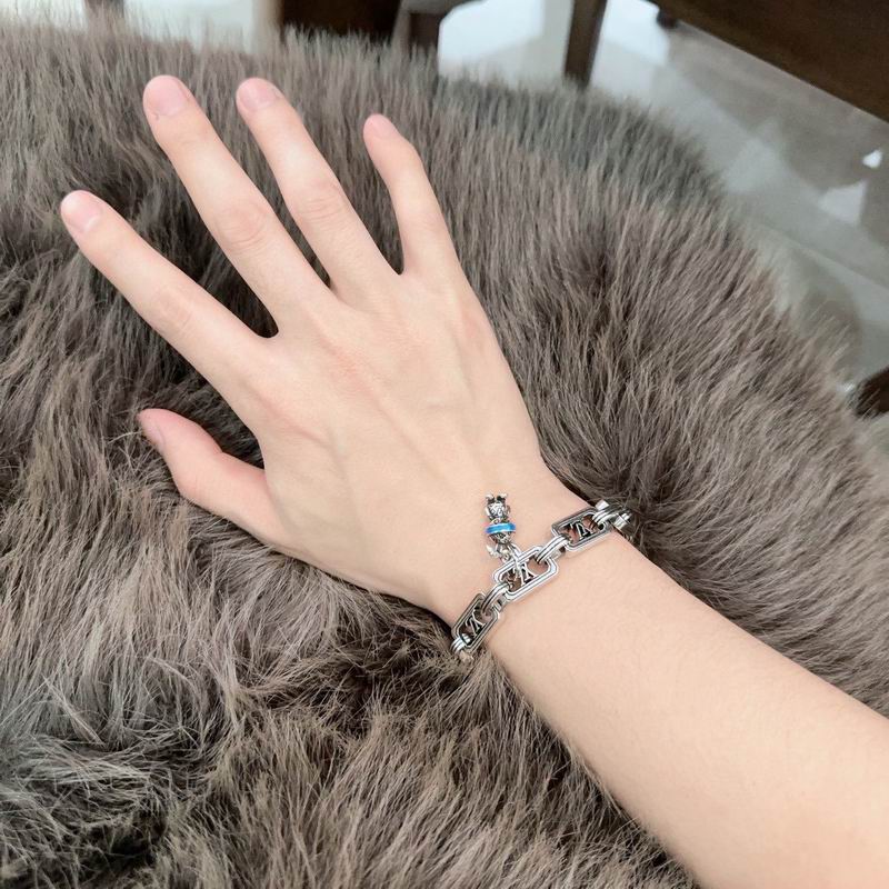 LV Bracelet  05yxs04 (9)