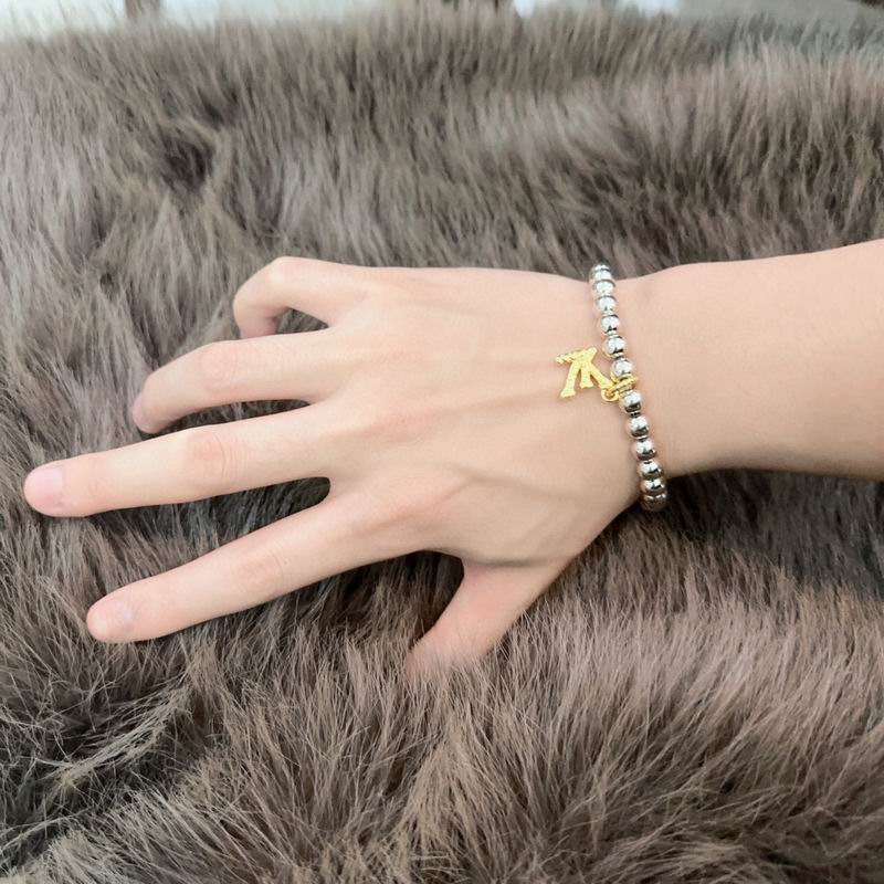 LV Bracelet  05yxs06 (7)