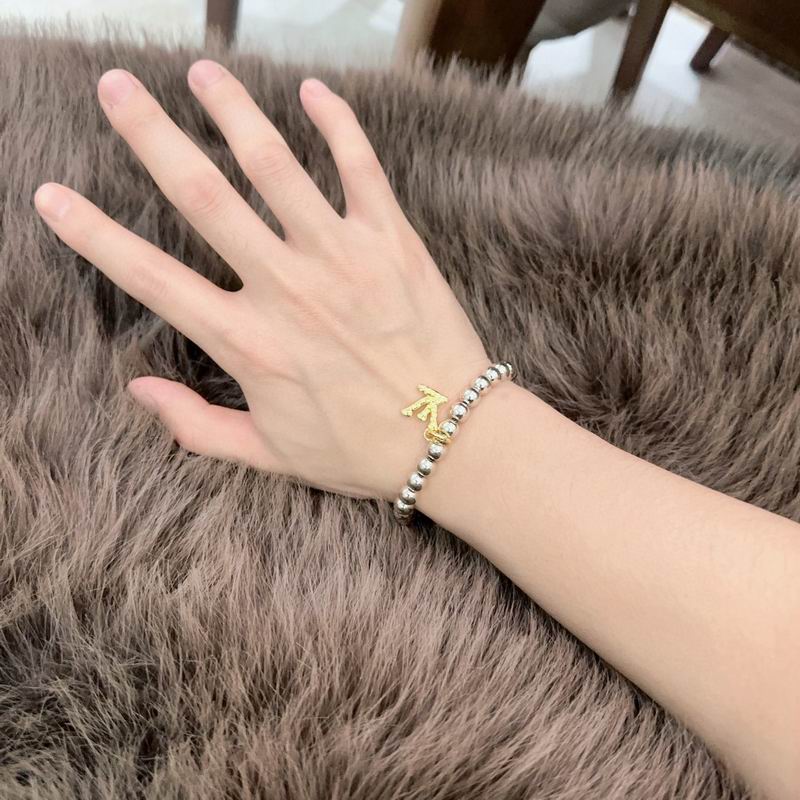 LV Bracelet  05yxs06 (9)