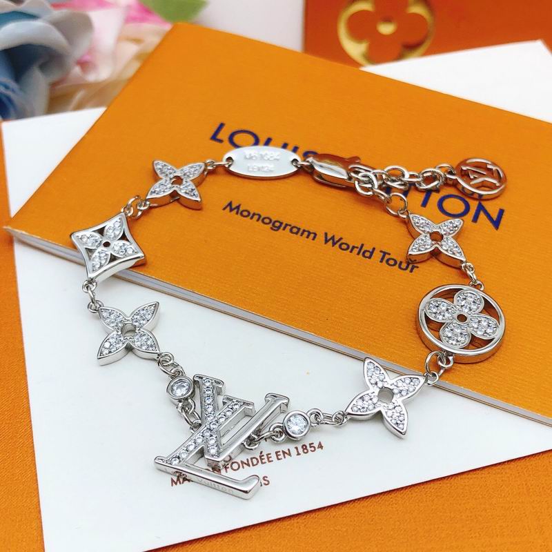 LV Bracelet  05yxs10 (5)