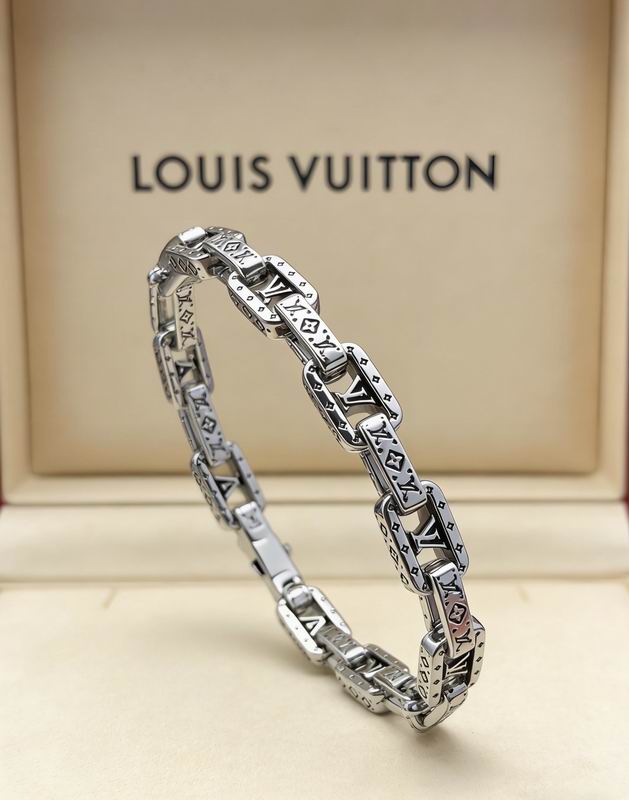 LV Bracelet  05yxs101 (7)