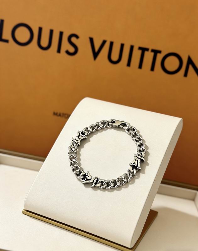 LV Bracelet  05yxs102 (9)