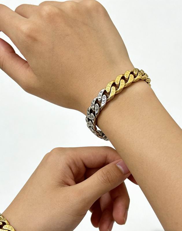 LV Bracelet  05yxs104 (5)