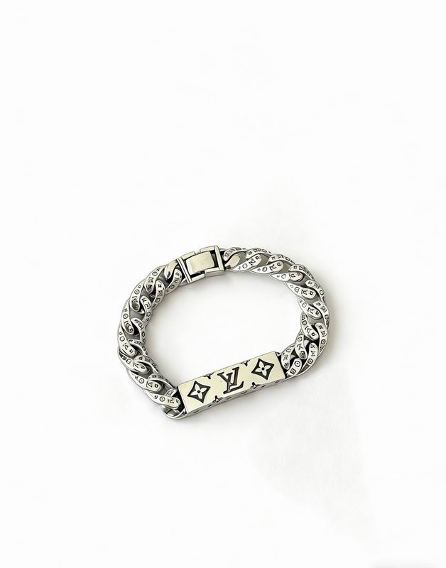 LV Bracelet  05yxs105 (1)