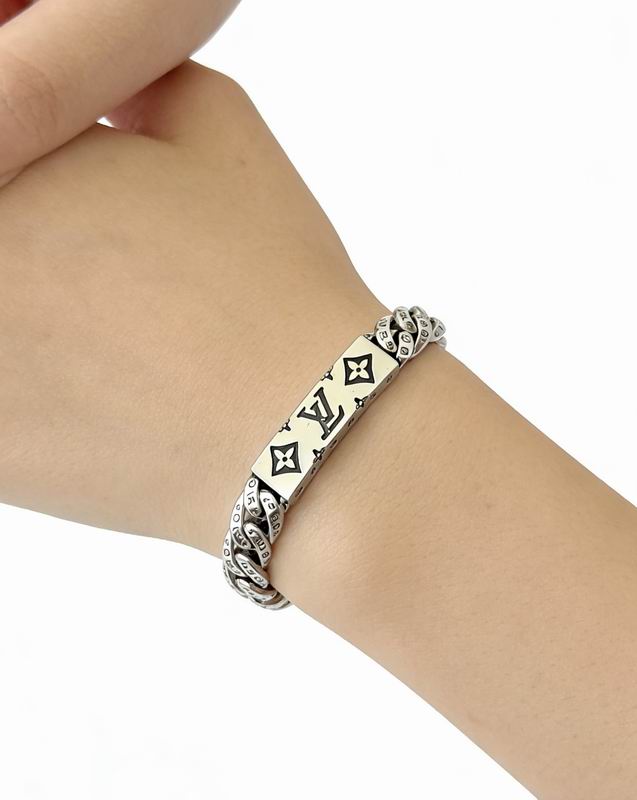 LV Bracelet  05yxs105 (6)