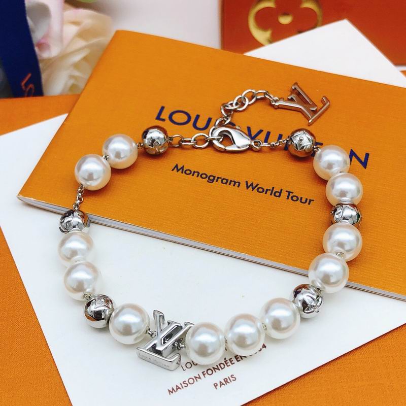 LV Bracelet  05yxs11 (5)
