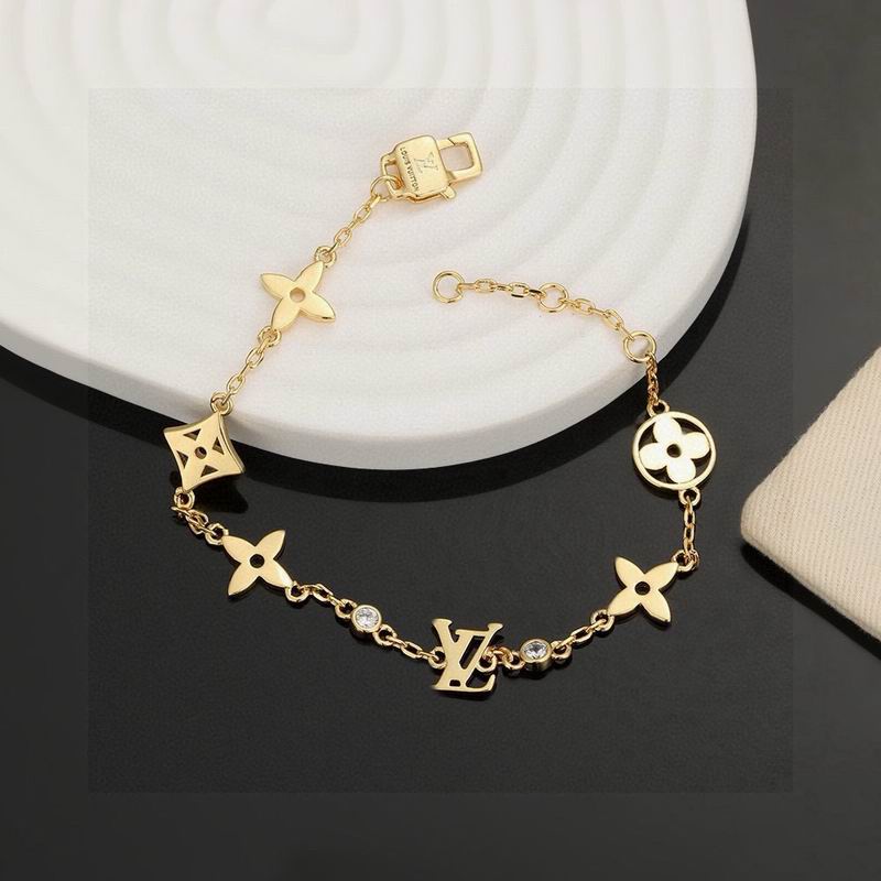 LV Bracelet  05yxs116 (7)