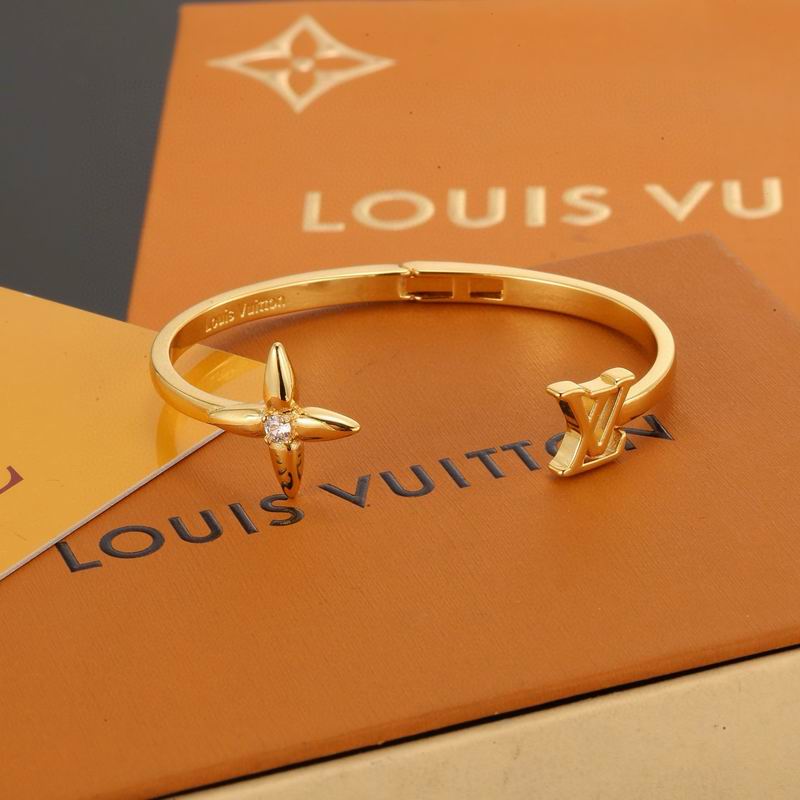 LV Bracelet  05yxs118 (5)