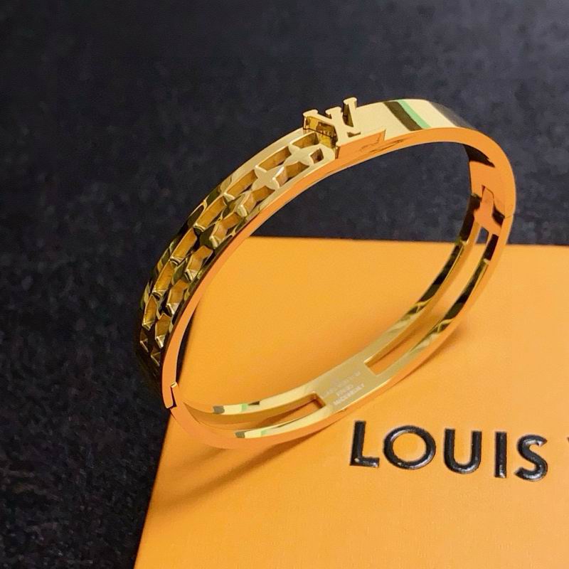 LV Bracelet  05yxs120 (4)