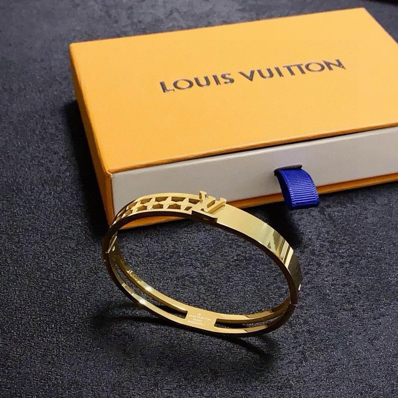 LV Bracelet  05yxs120 (7)