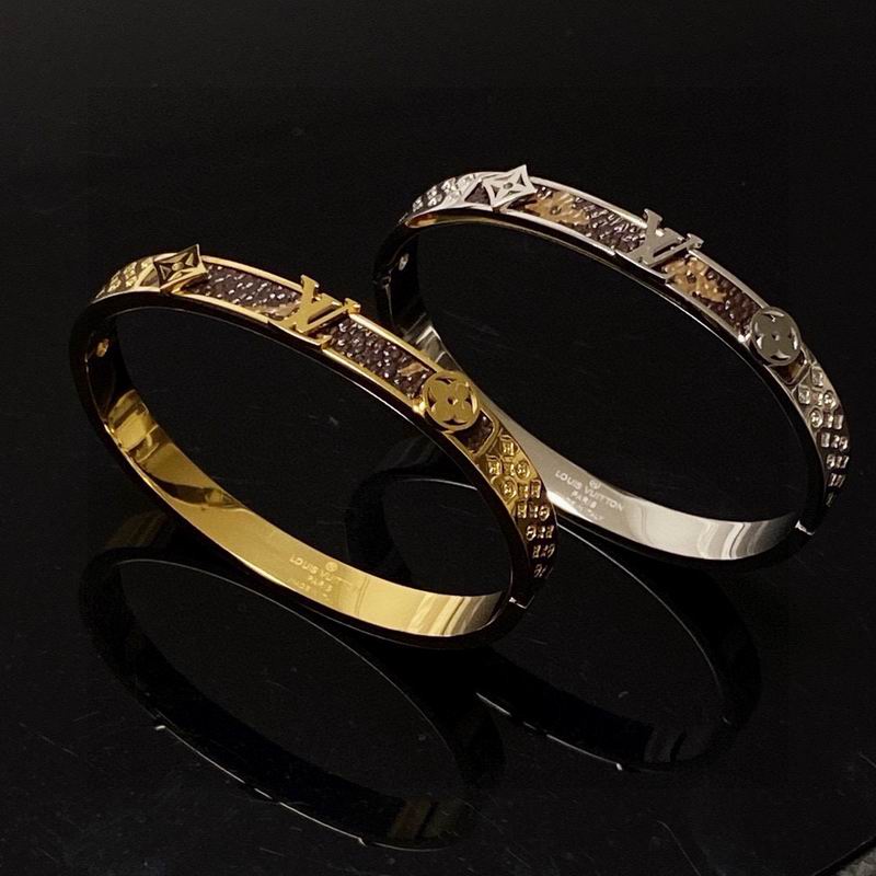 LV Bracelet  05yxs121 (9)