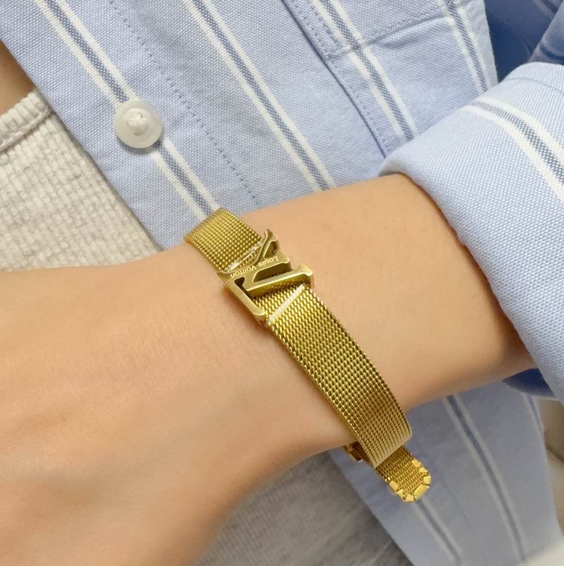 LV Bracelet  05yxs122 (8)