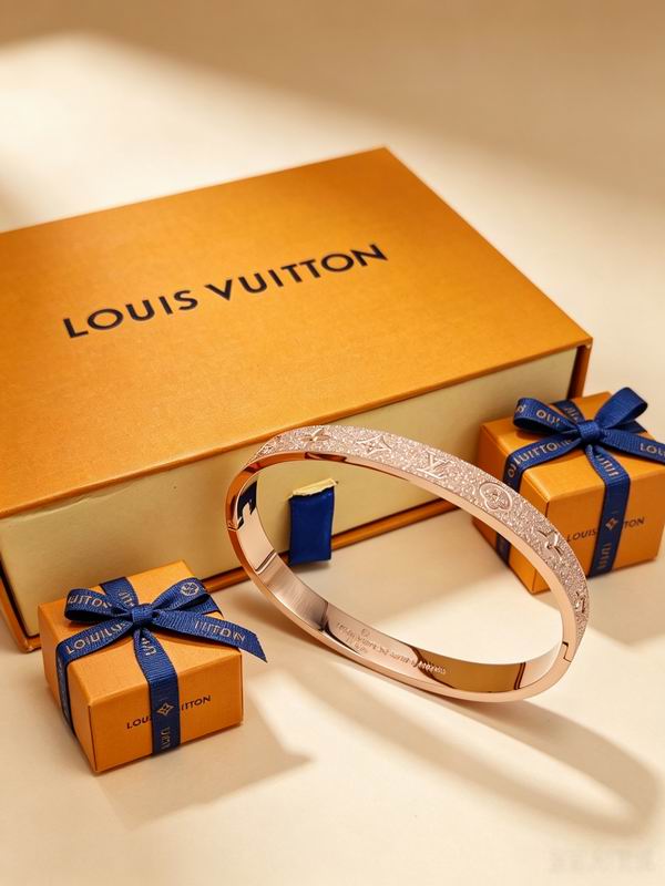 LV Bracelet  05yxs123 (6)