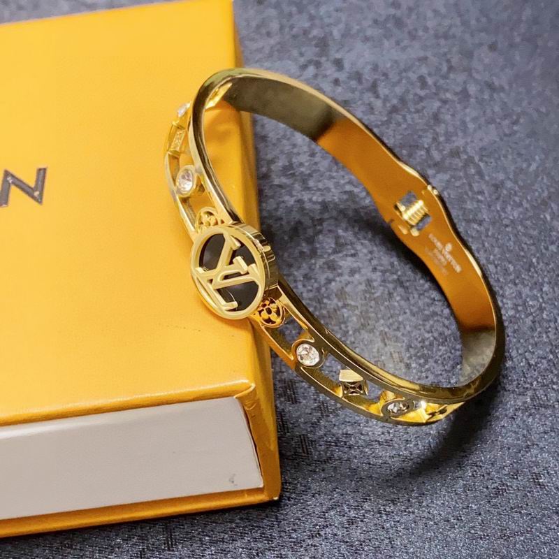 LV Bracelet  05yxs124 (4)