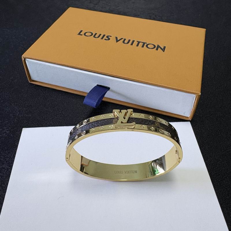 LV Bracelet  05yxs125 (7)