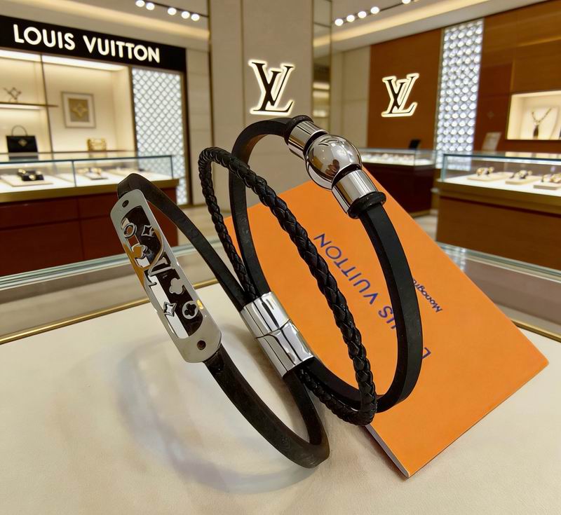 LV Bracelet  05yxs128 (5)
