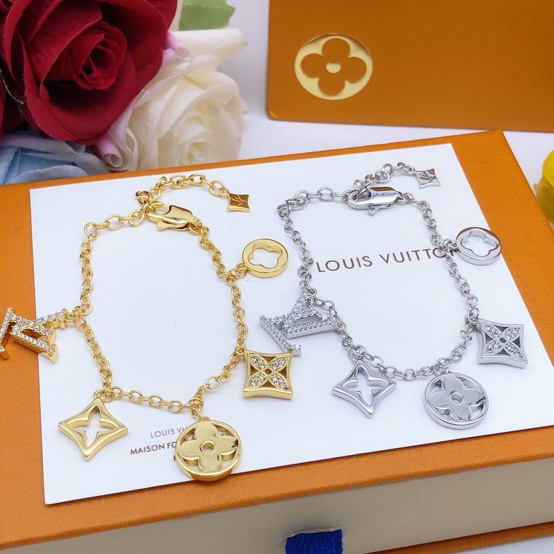 LV Bracelet  05yxs13 (11)